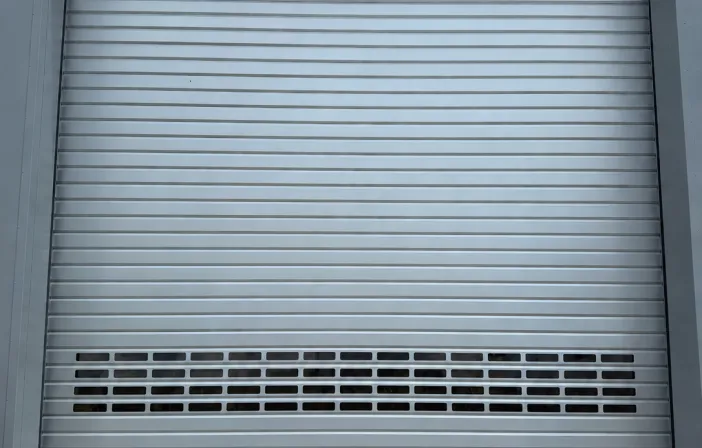 DURA-Roll 109 with 4 vision slats